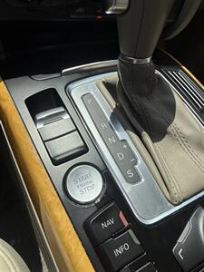 2010 Audi A4 2.0T quattro Prestig   - Photo 12 - Costa Mesa, CA 92626