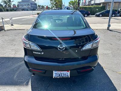 2011 Mazda Mazda3 i Sport   - Photo 5 - Costa Mesa, CA 92626