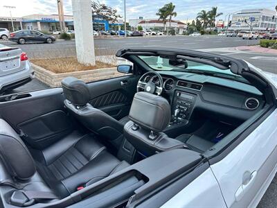 2014 Ford Mustang V6 Premium   - Photo 15 - Costa Mesa, CA 92626