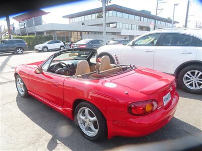 1999 Mazda MX-5 Miata 10th Anniversary   - Photo 4 - Costa Mesa, CA 92626