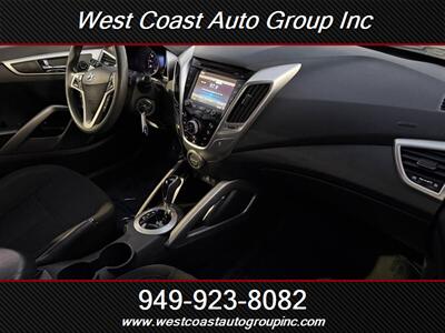 2015 Hyundai VELOSTER RE:FLEX - Photo 6 - Costa Mesa, CA 92626