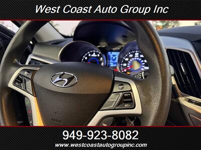 2015 Hyundai VELOSTER RE:FLEX - Photo 10 - Costa Mesa, CA 92626