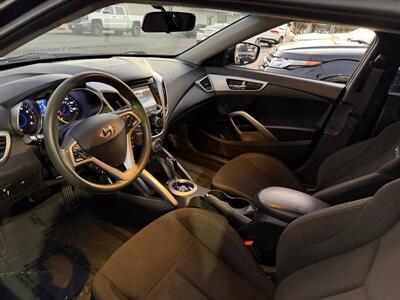 2015 Hyundai VELOSTER RE:FLEX   - Photo 5 - Costa Mesa, CA 92626