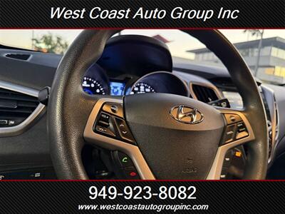2015 Hyundai VELOSTER RE:FLEX - Photo 9 - Costa Mesa, CA 92626