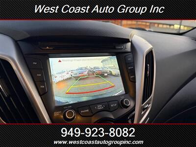 2015 Hyundai VELOSTER RE:FLEX - Photo 13 - Costa Mesa, CA 92626