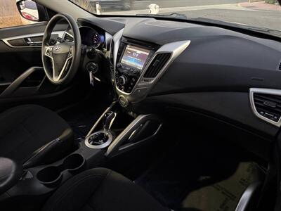 2015 Hyundai VELOSTER RE:FLEX   - Photo 6 - Costa Mesa, CA 92626