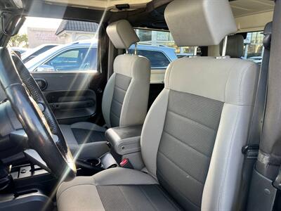 2010 Jeep Wrangler Sahara   - Photo 9 - Costa Mesa, CA 92626