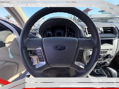 2011 Ford Fusion SE - Photo 12 - Costa Mesa, CA 92626