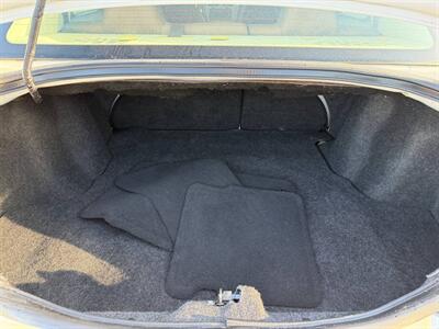 2010 Dodge Avenger SXT   - Photo 14 - Costa Mesa, CA 92626