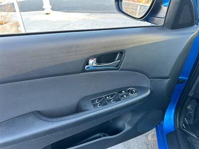 2011 Hyundai ELANTRA Touring GLS   - Photo 13 - Costa Mesa, CA 92626