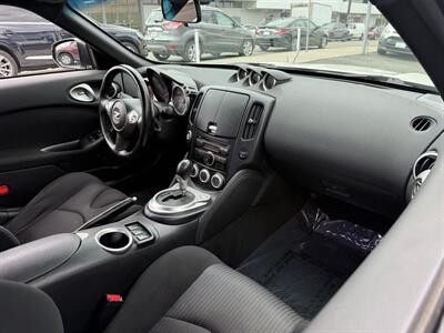 2014 Nissan 370Z   - Photo 6 - Costa Mesa, CA 92626