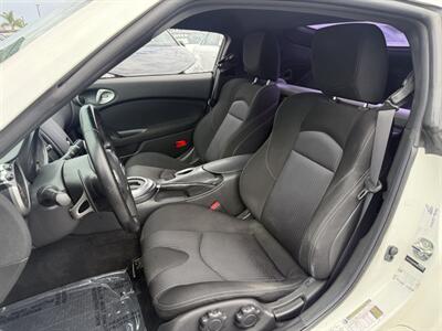 2014 Nissan 370Z   - Photo 8 - Costa Mesa, CA 92626