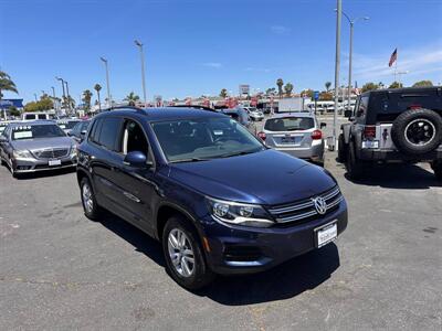 2015 Volkswagen Tiguan S   - Photo 3 - Costa Mesa, CA 92626