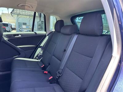2015 Volkswagen Tiguan S   - Photo 11 - Costa Mesa, CA 92626