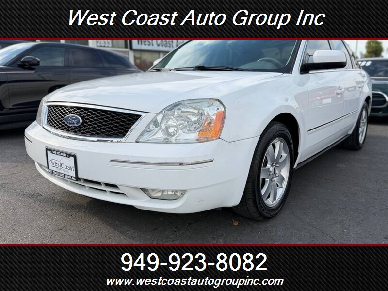 Oxford White Clearcoat 2005 Ford Five Hundred SEL Sedan Front-Wheel Drive Automatic