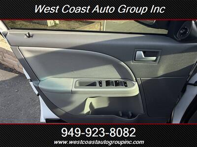 2005 Ford Five Hundred SEL - Photo 11 - Costa Mesa, CA 92626