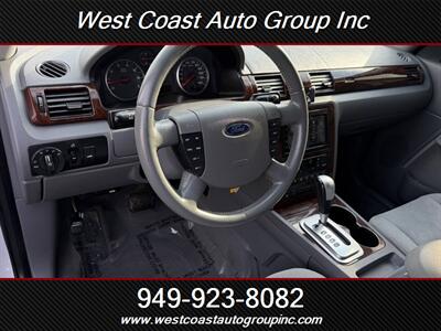 2005 Ford Five Hundred SEL - Photo 12 - Costa Mesa, CA 92626