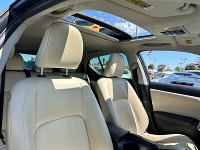 2011 Lexus CT 200h Premium   - Photo 7 - Costa Mesa, CA 92626