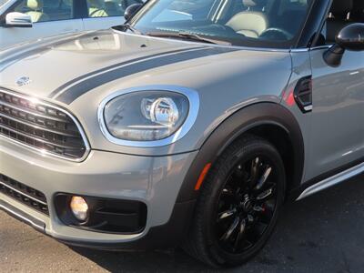 2019 MINI Countryman Cooper   - Photo 21 - Costa Mesa, CA 92626