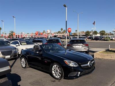 2017 Mercedes-Benz SLC SLC 300 - Photo 2 - Costa Mesa, CA 92626