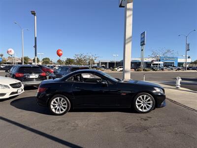 2017 Mercedes-Benz SLC SLC 300 - Photo 7 - Costa Mesa, CA 92626