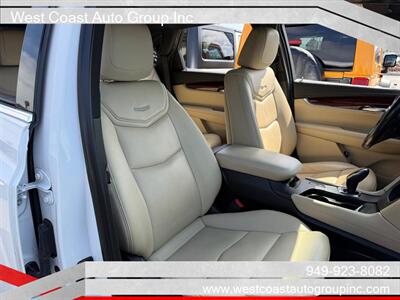 2019 Cadillac XT5 Premium Luxury - Photo 8 - Costa Mesa, CA 92626