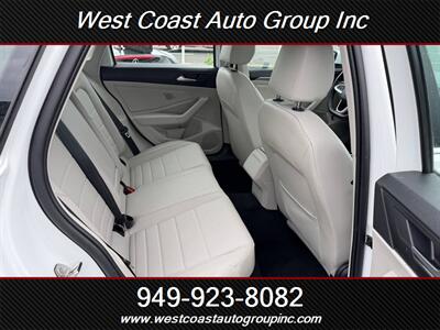 2023 Volkswagen Jetta SE   - Photo 11 - Costa Mesa, CA 92626