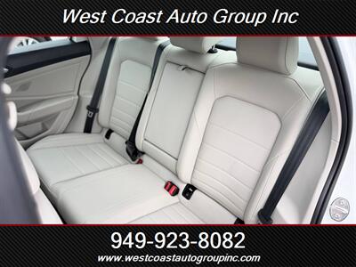 2023 Volkswagen Jetta SE   - Photo 18 - Costa Mesa, CA 92626