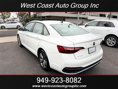 2023 Volkswagen Jetta SE   - Photo 5 - Costa Mesa, CA 92626