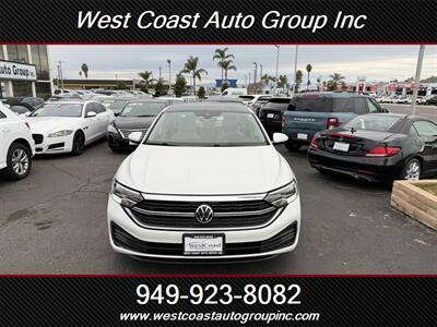 2023 Volkswagen Jetta SE   - Photo 30 - Costa Mesa, CA 92626