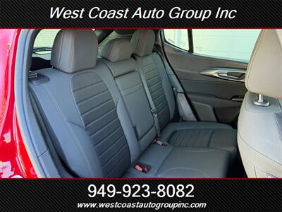 2024 Dodge Hornet R/T   - Photo 12 - Costa Mesa, CA 92626