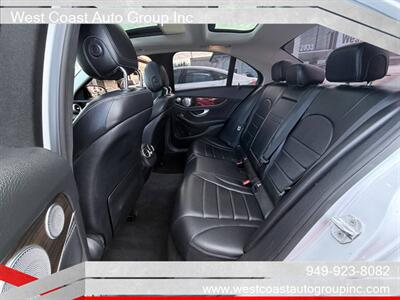 2015 Mercedes-Benz C 300   - Photo 11 - Costa Mesa, CA 92626