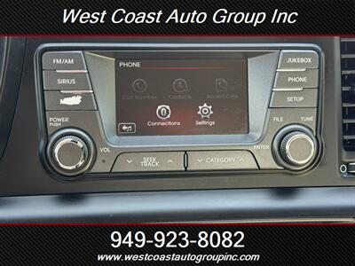 2013 Kia Optima Hybrid LX   - Photo 18 - Costa Mesa, CA 92626