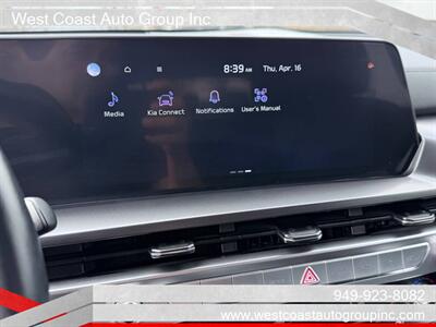 2025 Kia Telluride S   - Photo 21 - Costa Mesa, CA 92626