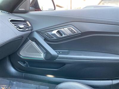 2024 BMW Z4 M40i - Photo 15 - Costa Mesa, CA 92626