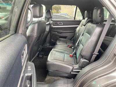 2016 Ford Explorer XLT   - Photo 9 - Costa Mesa, CA 92626
