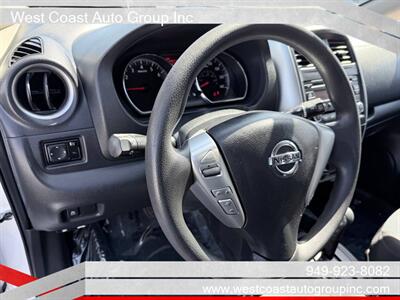 2018 Nissan Versa Note S   - Photo 8 - Costa Mesa, CA 92626