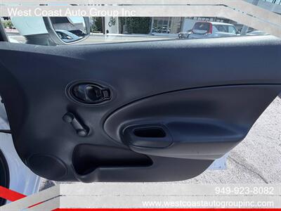 2018 Nissan Versa Note S   - Photo 16 - Costa Mesa, CA 92626