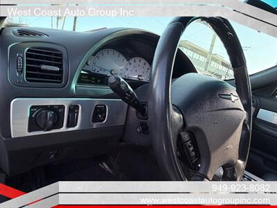 2002 Ford Thunderbird Deluxe   - Photo 10 - Costa Mesa, CA 92626