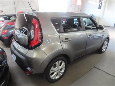 2015 Kia Soul EX Plus   - Photo 3 - Costa Mesa, CA 92626