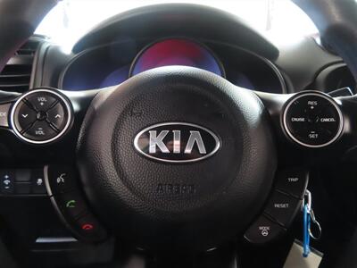 2015 Kia Soul EX Plus   - Photo 11 - Costa Mesa, CA 92626