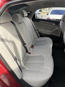 2016 Hyundai SONATA SE   - Photo 7 - Costa Mesa, CA 92626