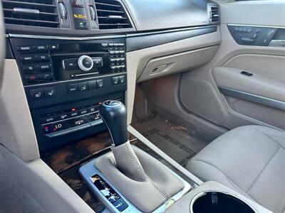 2010 Mercedes-Benz E 550   - Photo 13 - Costa Mesa, CA 92626