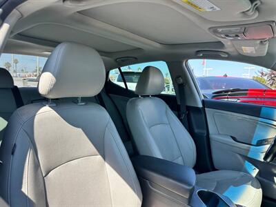 2015 Kia Optima EX   - Photo 10 - Costa Mesa, CA 92626