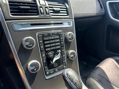 2015 Volvo XC60 T5 Drive-E Premier   - Photo 19 - Costa Mesa, CA 92626