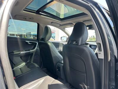 2015 Volvo XC60 T5 Drive-E Premier   - Photo 8 - Costa Mesa, CA 92626