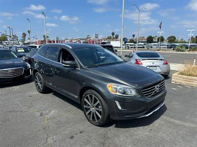 2015 Volvo XC60 T5 Drive-E Premier   - Photo 2 - Costa Mesa, CA 92626
