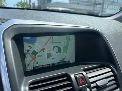 2015 Volvo XC60 T5 Drive-E Premier   - Photo 13 - Costa Mesa, CA 92626