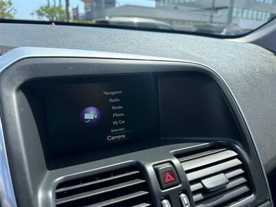 2015 Volvo XC60 T5 Drive-E Premier   - Photo 14 - Costa Mesa, CA 92626