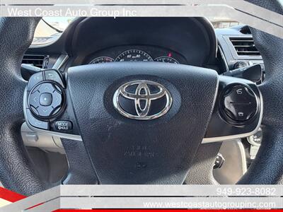 2012 Toyota Camry LE   - Photo 12 - Costa Mesa, CA 92626
